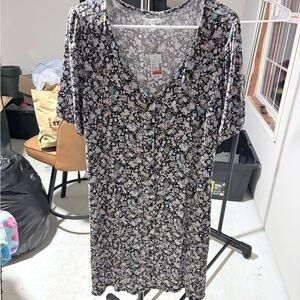 Maurices Black and White Floral Midi Dress